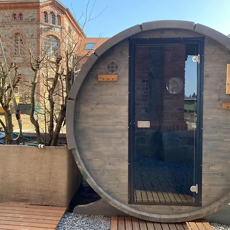 Großzügige Mit Sauna, Kamin, Xl-tafel Für Gruppen *